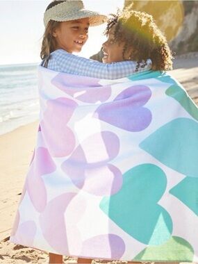 Potter Barn Kids Rainbow Heart Print Beach Towel